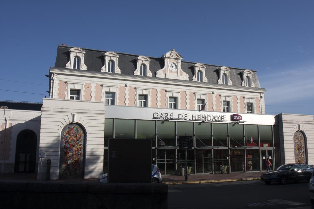 Hotel Aitana Irun Zewnętrze zdjęcie